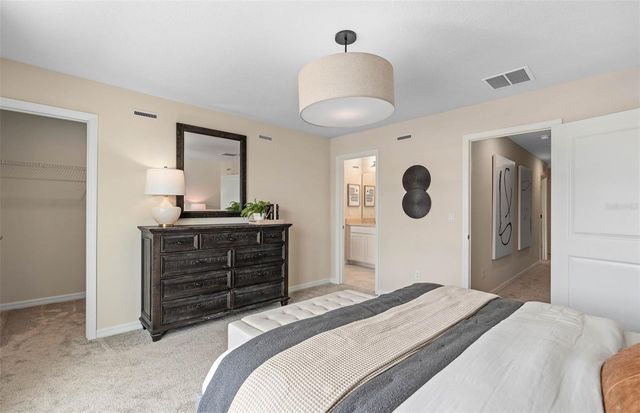 450 MAGNOLIA CHASE COURT, Oviedo, FL 32765