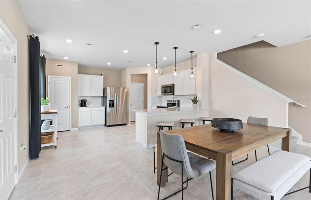 450 MAGNOLIA CHASE COURT, Oviedo, FL 32765