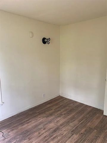 1006 Chase Street, Denison, TX 75020
