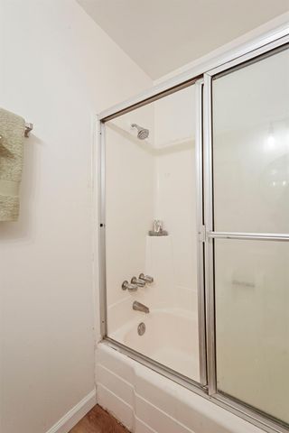 1117 Knickerbocker Dr, Stockton, CA 95210