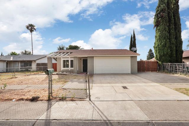 1117 Knickerbocker Dr, Stockton, CA 95210