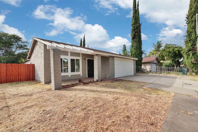 1117 Knickerbocker Dr, Stockton, CA 95210