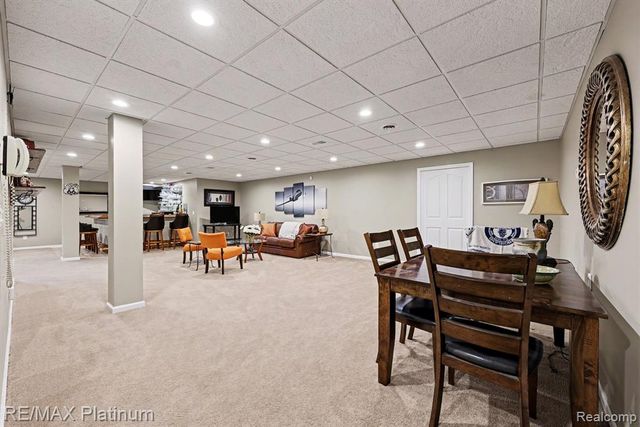 722 Mystic Woods Drive, Howell, MI 48843
