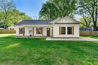 1921 Hazelwood SE Drive, Marietta, GA 30067