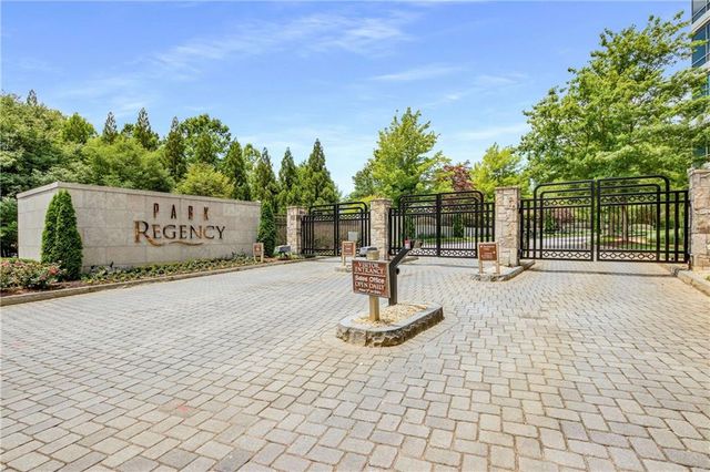 700 Park Regency Place NE 1501, Atlanta, GA 30326