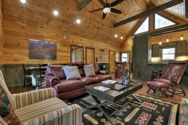 442 N Burgess Gap Road, Morganton, GA 30560