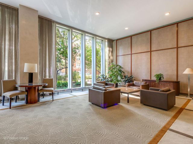 3550 N Lake Shore Drive 2612, Chicago, IL 60657