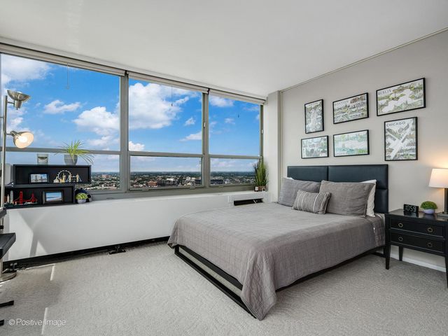 3550 N Lake Shore Drive 2612, Chicago, IL 60657