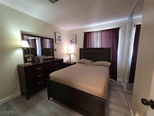 5521 Auborn Avenue, Las Vegas, NV 89108