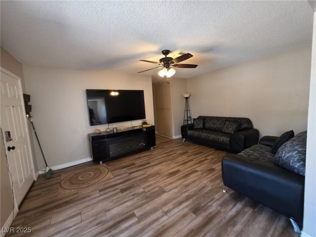 5521 Auborn Avenue, Las Vegas, NV 89108