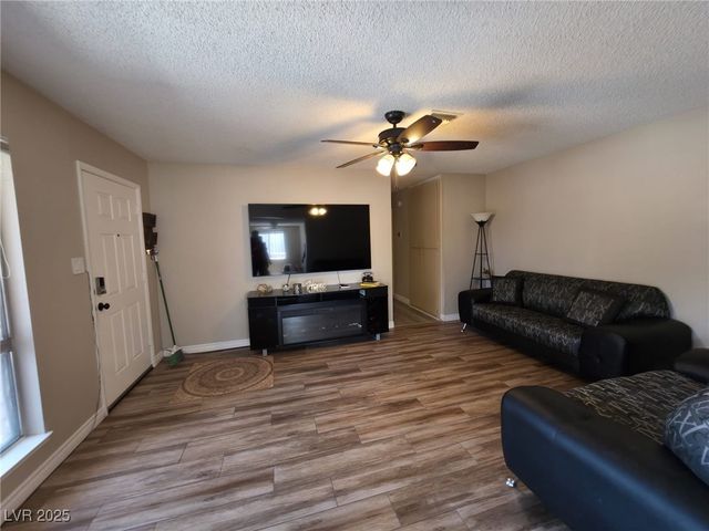 5521 Auborn Avenue, Las Vegas, NV 89108