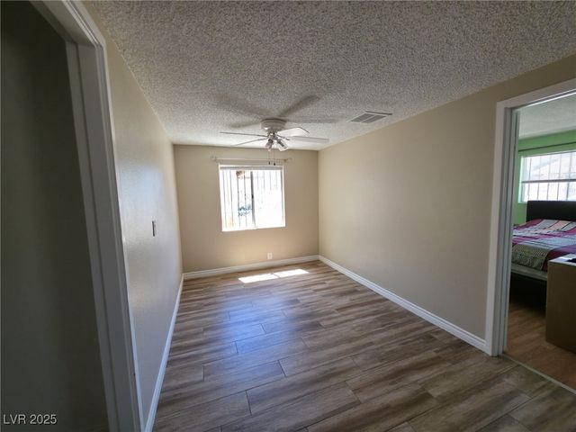 5521 Auborn Avenue, Las Vegas, NV 89108