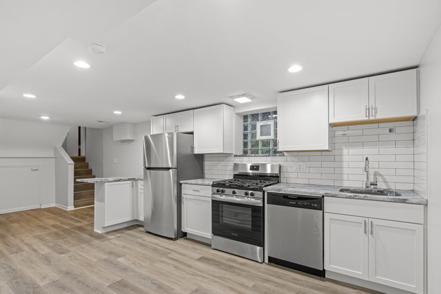 236 Callan Avenue G, Evanston, IL 60202