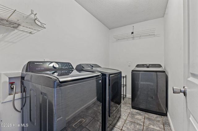 5308 Foxfire Road, Fayetteville, NC 28303