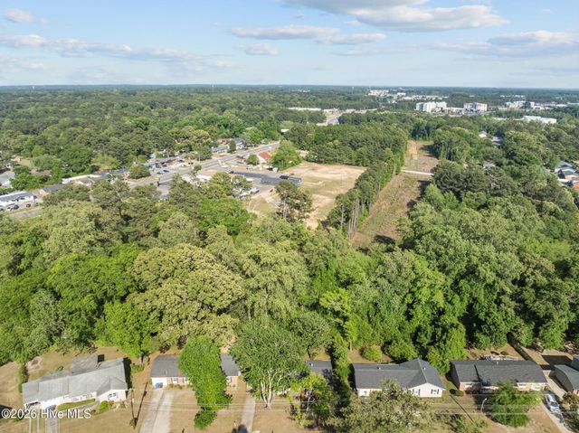 5308 Foxfire Road, Fayetteville, NC 28303