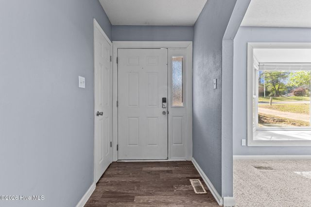 5308 Foxfire Road, Fayetteville, NC 28303