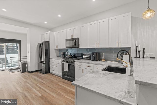 2232 S 17TH ST, Philadelphia, PA 19145