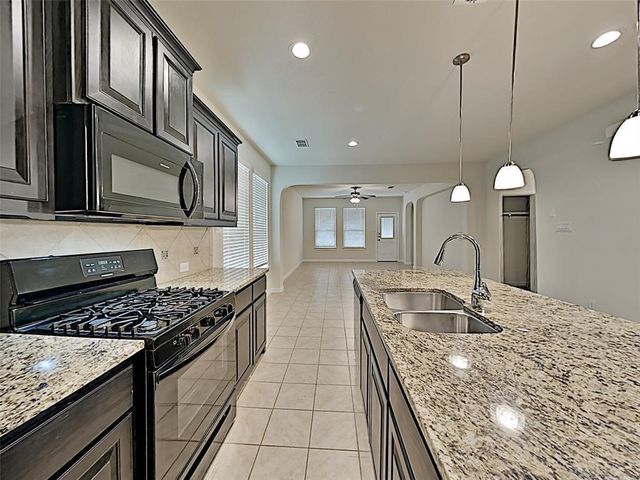 9105 Edenberry Lane, Fort Worth, TX 76179