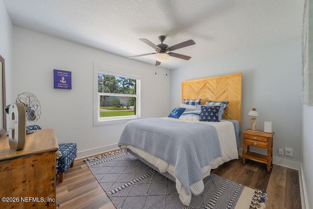 180 COCKATIEL Drive, Jacksonville, FL 32225