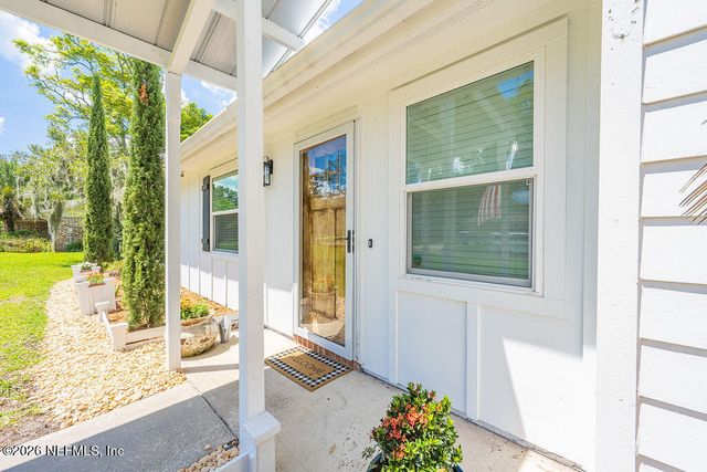 180 COCKATIEL Drive, Jacksonville, FL 32225