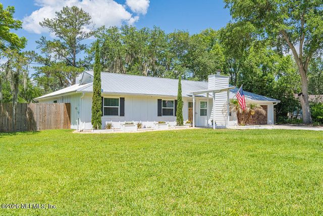 180 COCKATIEL Drive, Jacksonville, FL 32225