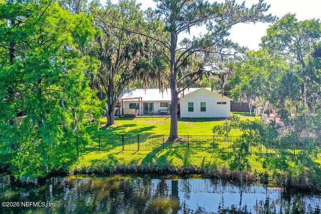 180 COCKATIEL Drive, Jacksonville, FL 32225