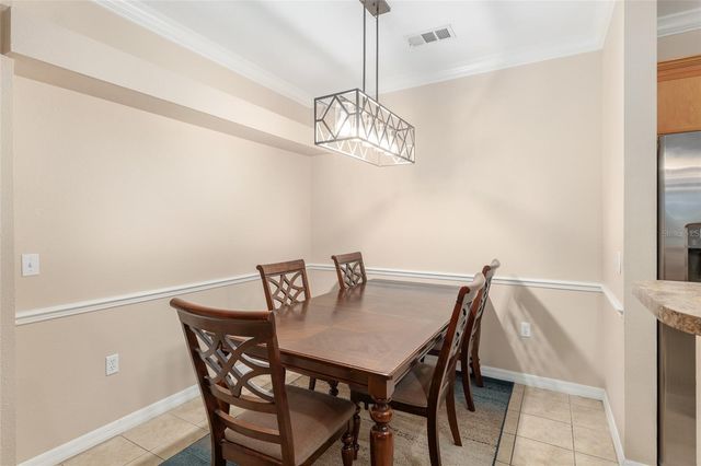 1235 SW 9TH ROAD 301, Gainesville, FL 32601