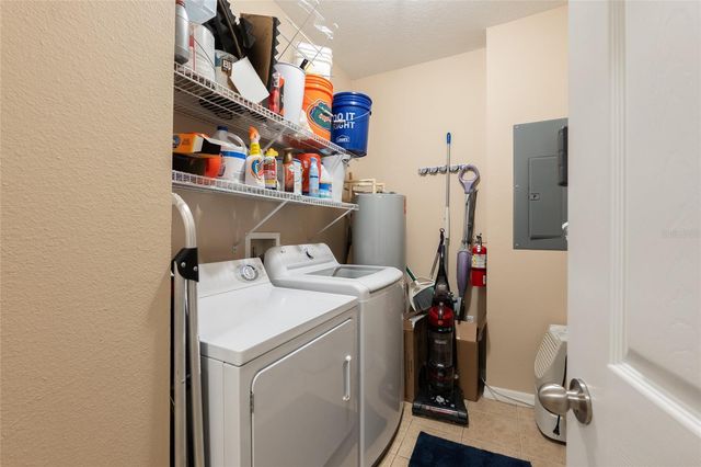 1235 SW 9TH ROAD 301, Gainesville, FL 32601