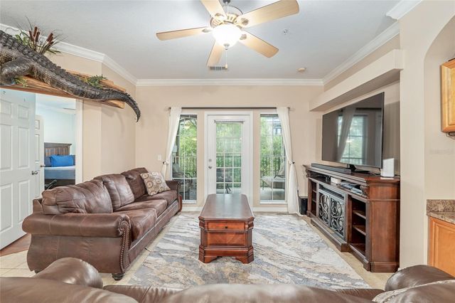 1235 SW 9TH ROAD 301, Gainesville, FL 32601