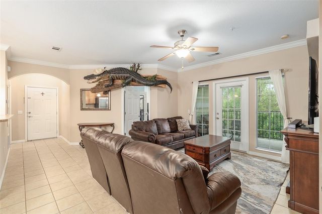 1235 SW 9TH ROAD 301, Gainesville, FL 32601
