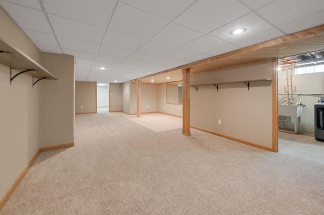 3355 S El Sirroco DRIVE, New Berlin, WI 53151