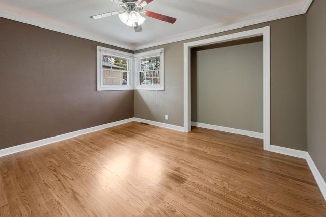 3355 S El Sirroco DRIVE, New Berlin, WI 53151