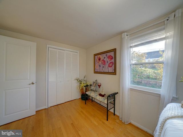 8204 ANALEE AVE, Baltimore, MD 21237