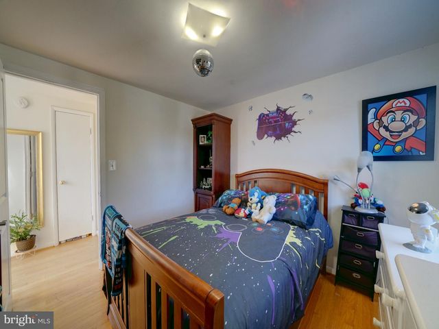 8204 ANALEE AVE, Baltimore, MD 21237