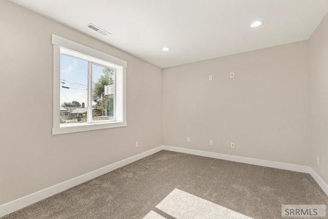 1280 Bingham Avenue, Idaho Falls, ID 83404