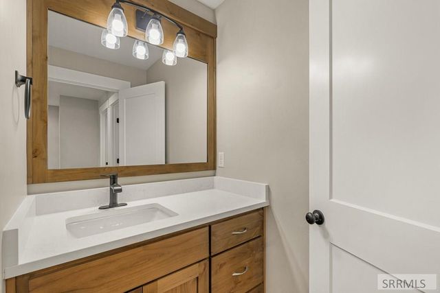 1280 Bingham Avenue, Idaho Falls, ID 83404