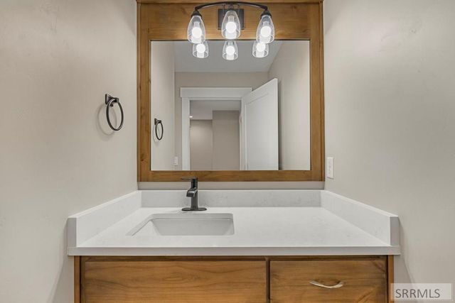 1280 Bingham Avenue, Idaho Falls, ID 83404