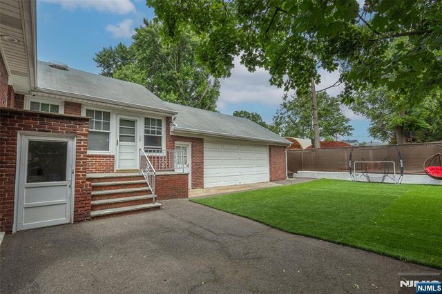 12 Moore Place, Belleville, NJ 07109