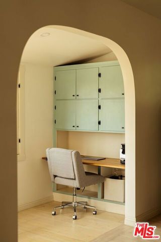 4197 York Boulevard, Los Angeles, CA 90065