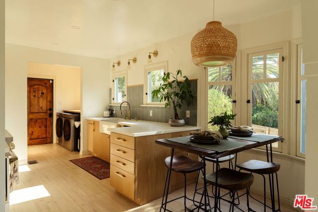 4197 York Boulevard, Los Angeles, CA 90065