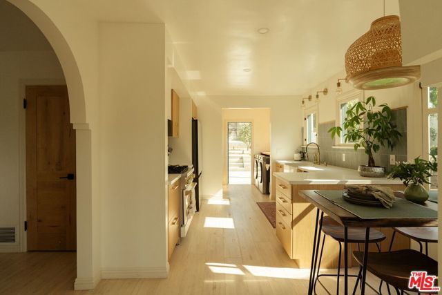 4197 York Boulevard, Los Angeles, CA 90065