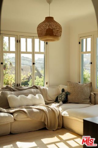 4197 York Boulevard, Los Angeles, CA 90065