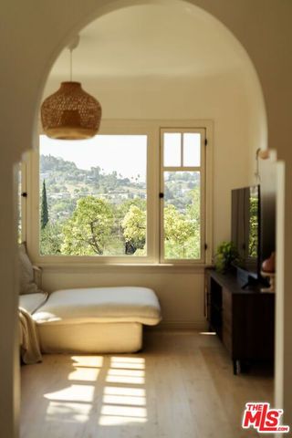 4197 York Boulevard, Los Angeles, CA 90065