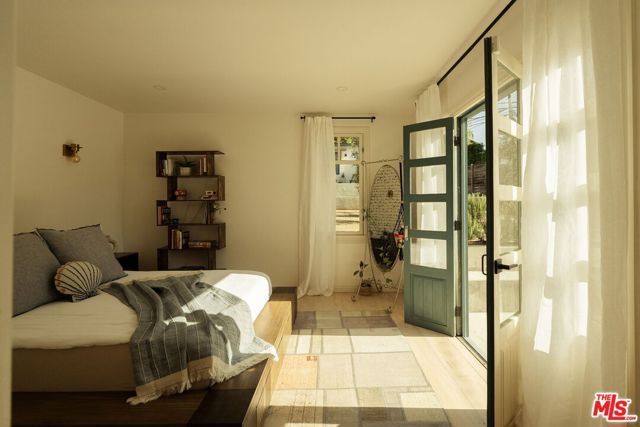 4197 York Boulevard, Los Angeles, CA 90065