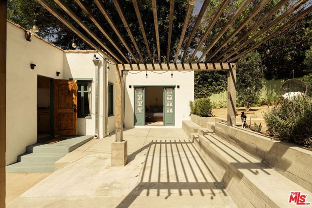 4197 York Boulevard, Los Angeles, CA 90065