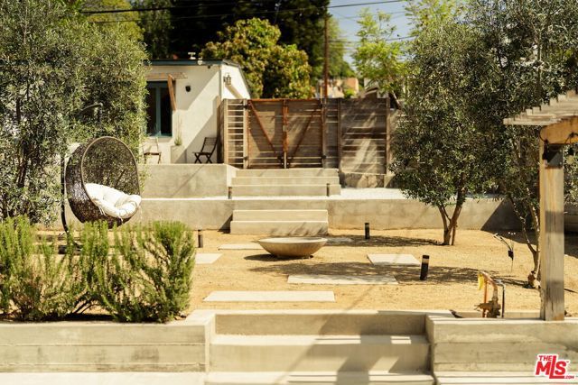 4197 York Boulevard, Los Angeles, CA 90065