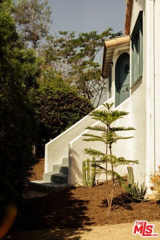 4197 York Boulevard, Los Angeles, CA 90065