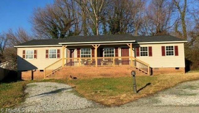 2209 Gable Way, High Point, NC 27262