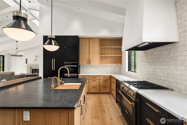 13160 Teal Lane, Long Beach, WA 98631