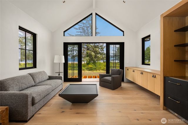 13160 Teal Lane, Long Beach, WA 98631